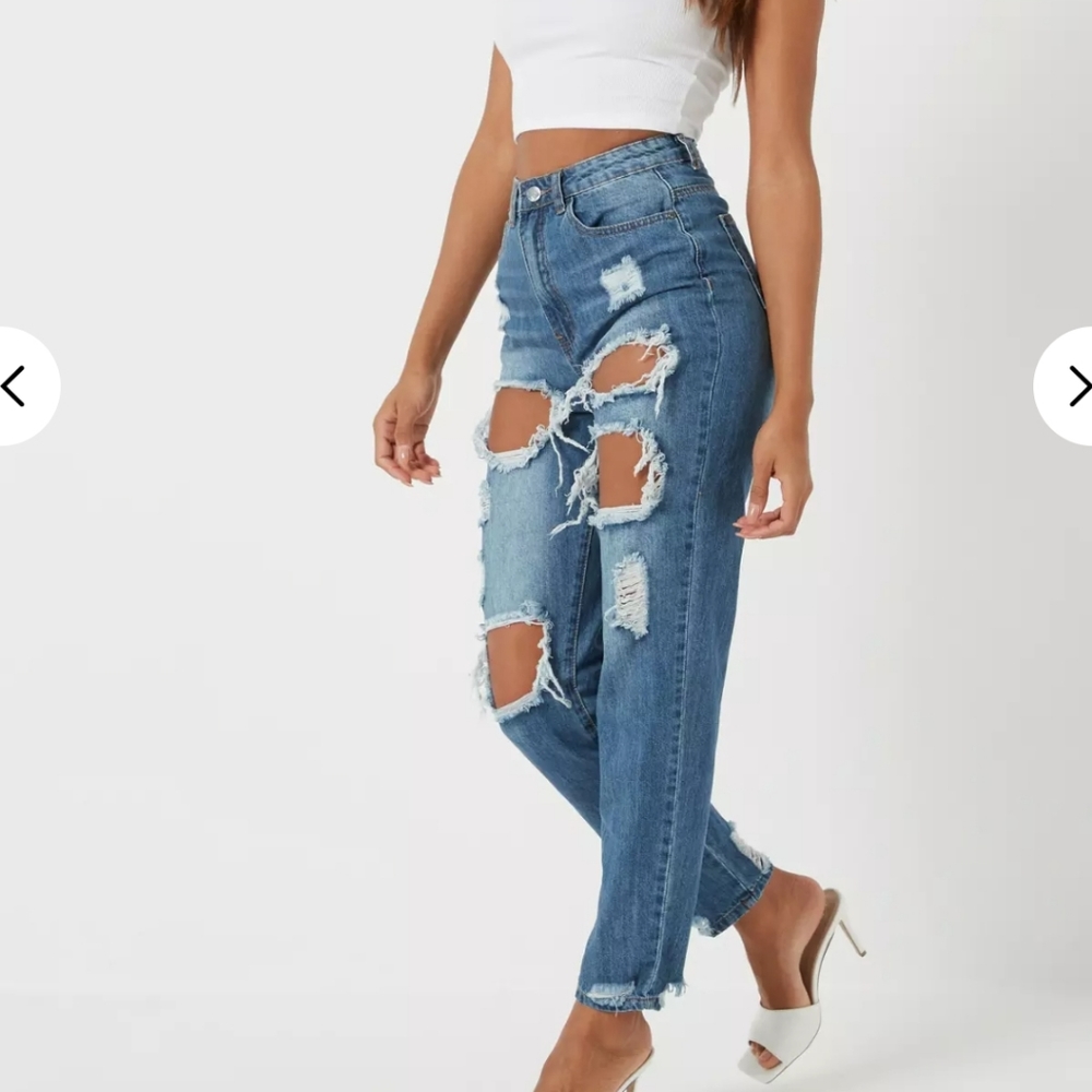 Misguided Riot High Rise Mom Jeans